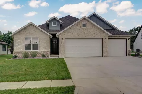 4843 S Aaron Ave, Springfield, MO 65810 photo 1