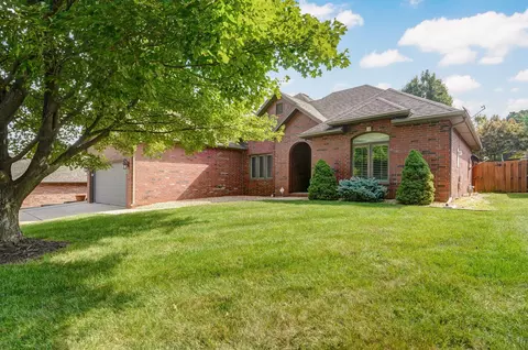 3350 S Hillsboro Ave, Springfield, MO 65804 photo 1