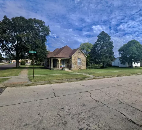 700 E Scott St, Monett, MO 65708 photo 1