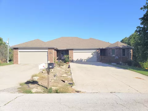 654 Pine Ridge St, Marshfield, MO 65706 photo 1