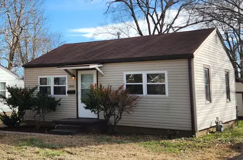 2638 W Lombard St, Springfield, MO 65802 photo 1