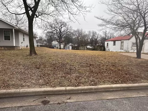 1316 N Brown Ave, Springfield, MO 65802 photo 1