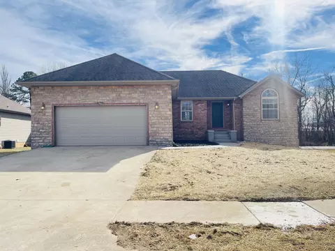1170 S Maple Grove Ave, Springfield, MO 65804 photo 1