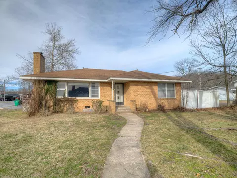 401 Main St, Noel, MO 64854 photo 1