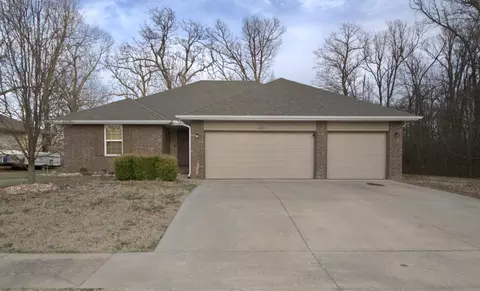 1422 S Kristopher Ave, Republic, MO 65738 photo 1