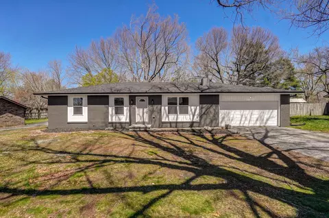 2327 E Huntington St, Ozark, MO 65721 photo 1