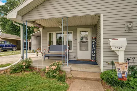 2547 N Howard Ave, Springfield, MO 65803 photo 1