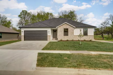 1294 S Tanner Ave, Springfield, MO 65802 photo 1