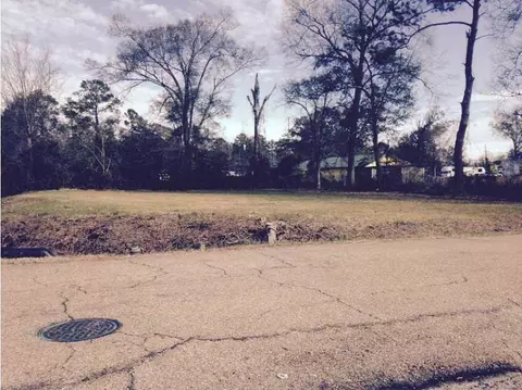 Undisclosed, Hammond, LA 70403