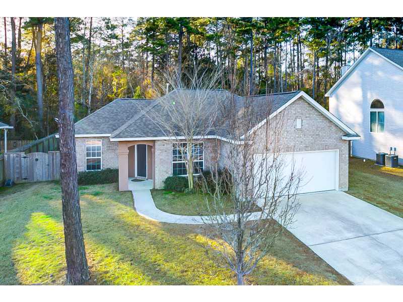 697 Solomon Dr, Covington, LA 70433 photo 1