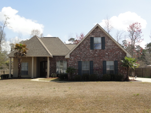 324 Clover Meadow Dr, Covington, LA 70433 photo 1