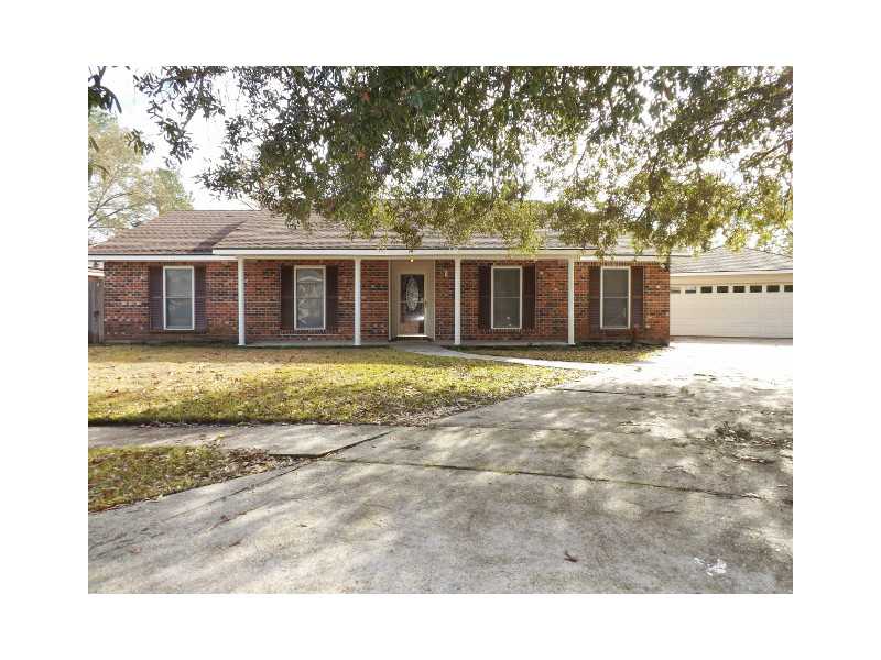 441 Timber Ct, Slidell, LA 70458 photo 1