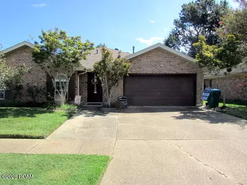 40 Normandy Dr, Kenner, LA 70065