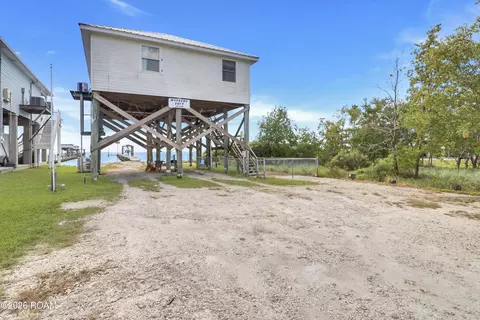25724 Chef Menteur Hwy, New Orleans, LA 70129