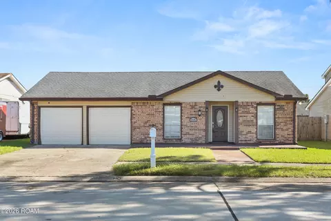 2441 Woodmere Blvd, Harvey, LA 70058