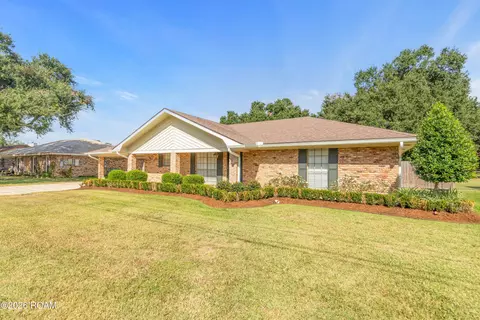 114 Cecile Dr, Lafayette, LA 70508