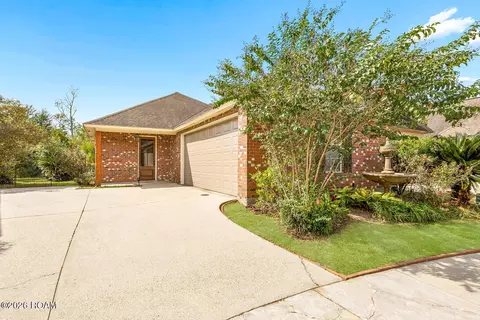 10106 Springtree Ave, Baton Rouge, LA 70810