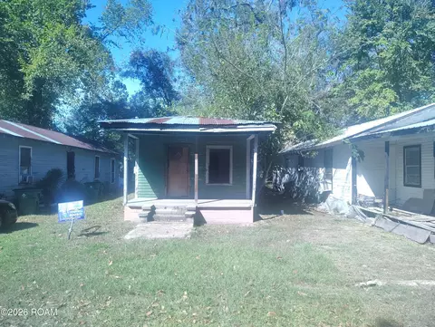 813 E 5th St, Bogalusa, LA 70427