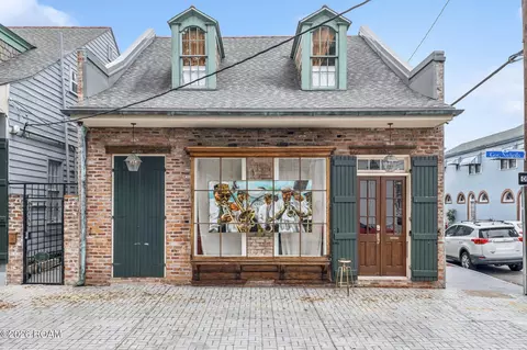 1201 Governor Nicholls St, New Orleans, LA 70116