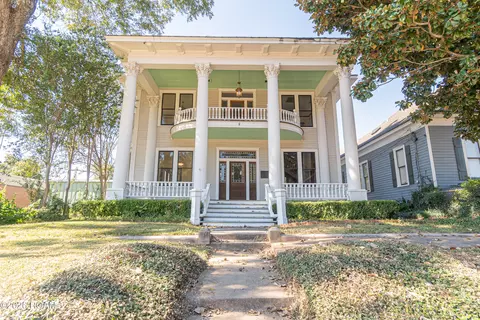 1216 Jackson St, Alexandria, LA 71301