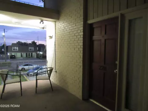 222 London Ave #228, Metairie, LA 70005