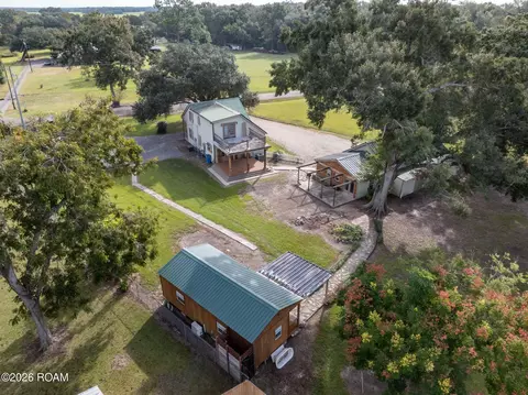 View/Area - 2373 Chitimacha Trl, Baldwin, LA 70514 photo 5 of 7