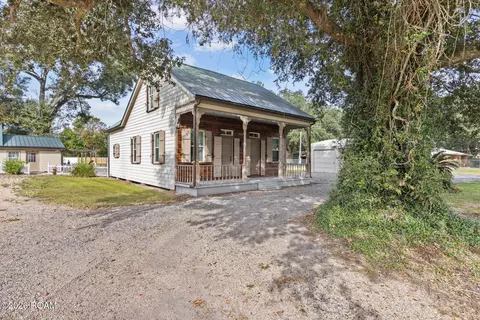 Exterior - 2373 Chitimacha Trl, Baldwin, LA 70514 photo 2 of 12