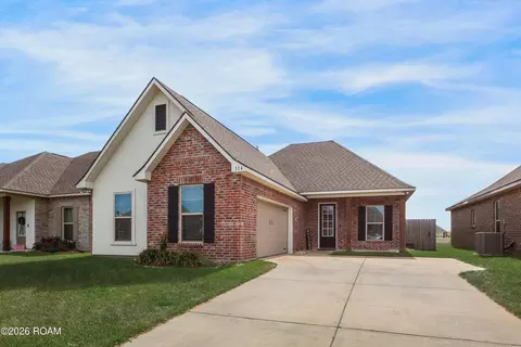 114 Ridley Ln, Youngsville, LA 70592
