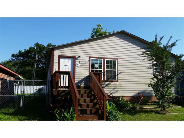 9 Jamie Ct, Violet, LA 70092 photo 1