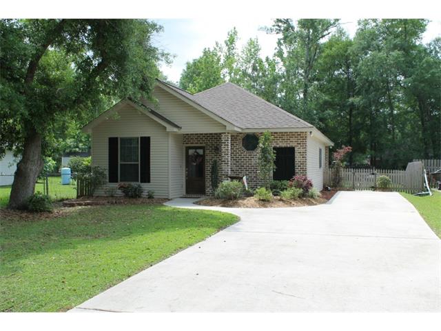 142 Pear St, Covington, LA 70433 photo 1