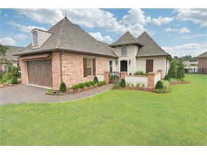738 S Corniche Du Lac St, Covington, LA 70433 photo 1