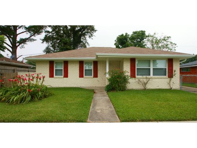 2100 Edgar Dr, Violet, LA 70092 photo 1