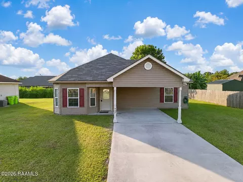 937 Lillian Michel Dr, Breaux Bridge, LA 70517