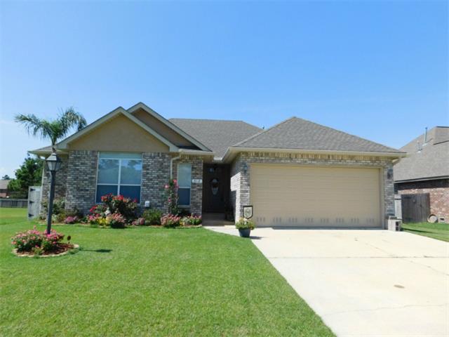 318 Spartan Loop Dr, Slidell, LA 70458 photo 1