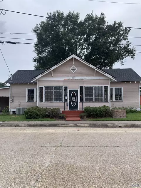 609 Legion Ave, Houma, LA 70364