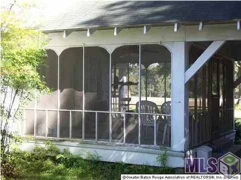 Exterior - 15151 Plank Rd, Baker, LA 70714 photo 4 of 16