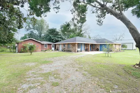 2540 Highway 1, Thibodaux, LA 70301