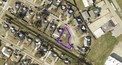 114 Angelle Cir, Houma, LA 70360