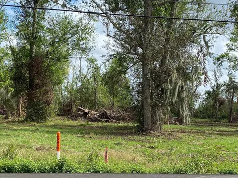 4591 Grand Caillou Rd, Houma, LA 70363