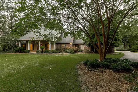 9611 Barringer Foreman Rd, Baton Rouge, LA 70809