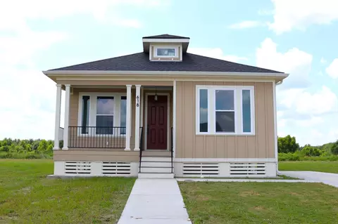 618 Jean Charles Blvd, Gray, LA 70359