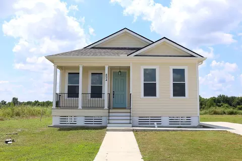 624 Jean Charles Blvd, Gray, LA 70359