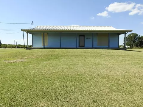 5018 Bayouside Dr, Chauvin, LA 70344