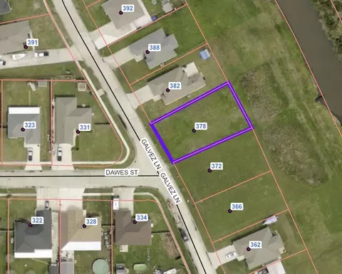 378 Galvez Ln, Houma, LA 70363