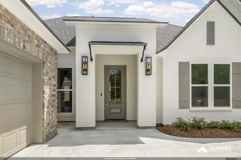 25310 Burlington Dr, Denham Springs, LA 70726