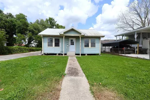 833 Elm St, Houma, LA 70360
