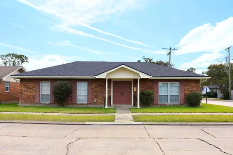 300 Malibou Blvd, Houma, LA 70364