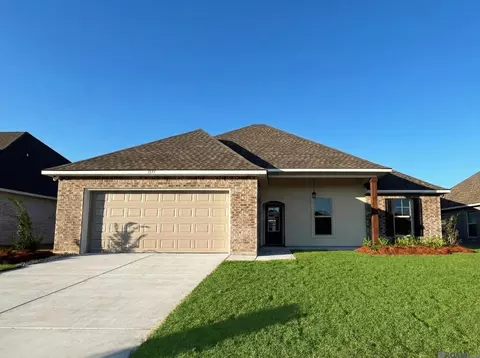1599 Old Tucson Ave, Zachary, LA 70791