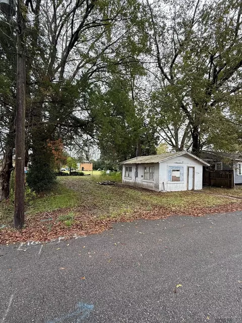 704 St Mary St, New Roads, LA 70760