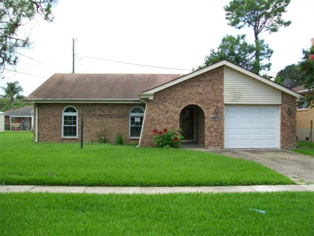 22 E Carmack Dr, Chalmette, LA 70043 photo 1